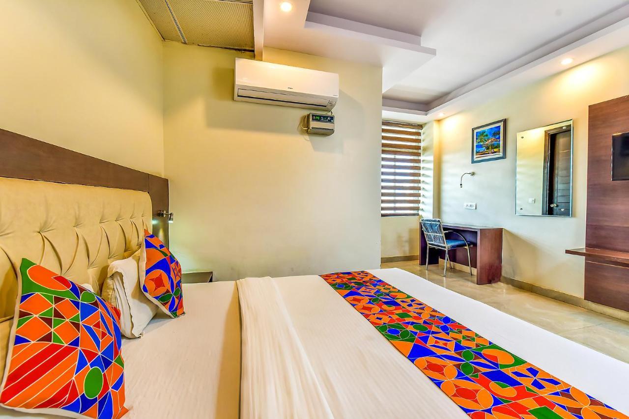 Fabhotel Surya Residency Dehradun Exterior photo